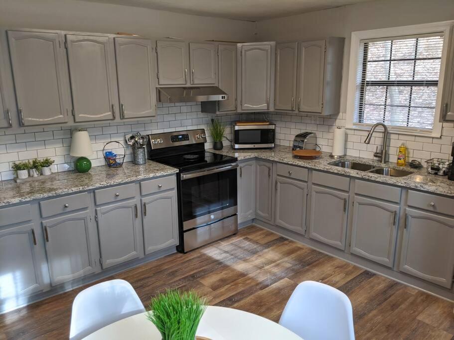 Gold Dust Delight - Cozy Cottage In The Woods Dahlonega Extérieur photo